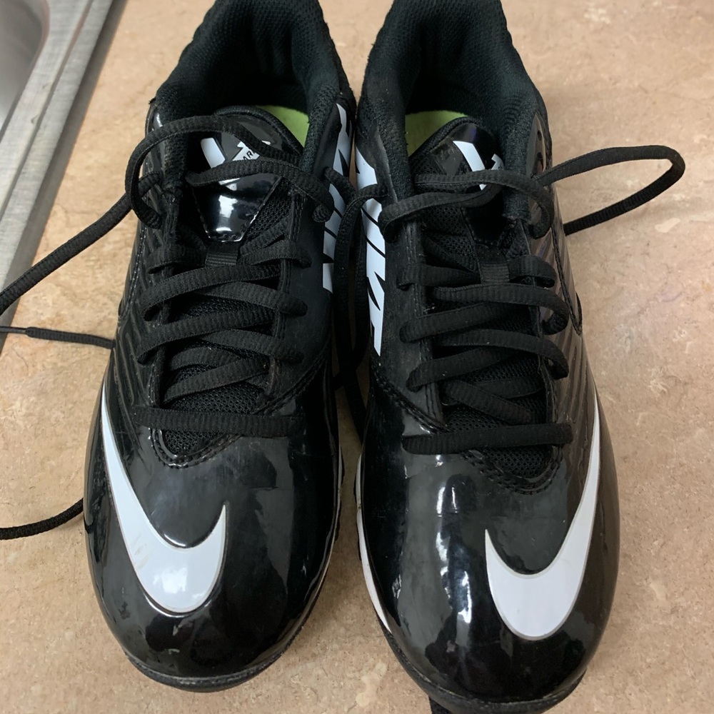 Football cleats